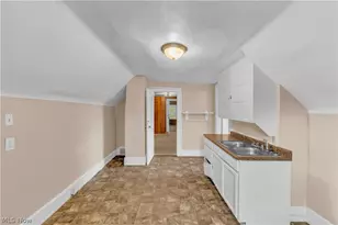 845 Dayton St, Akron, OH 44310 - Photo 18