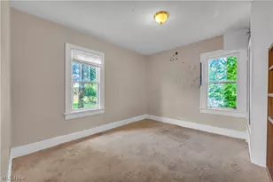 845 Dayton St, Akron, OH 44310 - Photo 14
