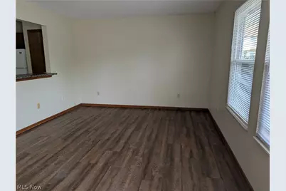 1539 Whitehall Boulevard, Kent, OH 44240 - Photo 10