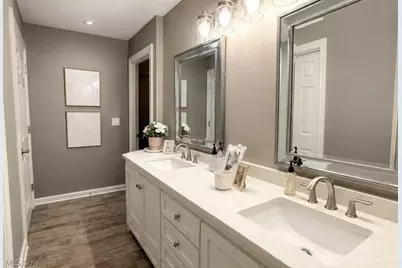 6428 Tallwood Circle NW, Canton, OH 44718 - Photo 16