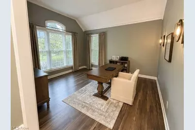 6428 Tallwood Circle NW, Canton, OH 44718 - Photo 4