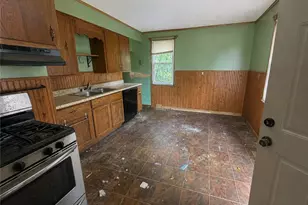 117 Main St, Belpre, OH 45714 - Photo 4