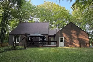 7342 Hubbard Bedford Rd, Hubbard, OH 44425 - Photo 4