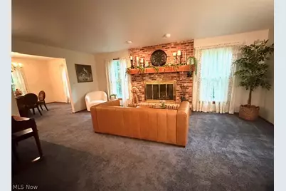 7342 Hubbard Bedford Road, Hubbard, OH 44425 - Photo 10