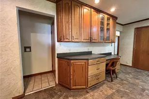 443 Lansing Rd, Akron, OH 44312 - Photo 12