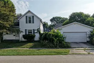 117 Margaret St, Dover, OH 44622 - Photo 2