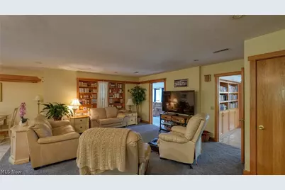 7707 Pioneer Drive, Blue Rock, OH 43720 - Photo 8