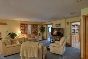 7707 Pioneer Dr, Blue Rock, OH 43720 - Photo 8