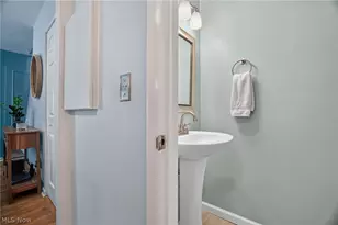 7970 Mentor Ave, Mentor, OH 44060 - Photo 18