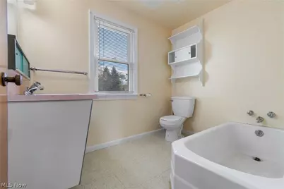 1850 Whipple Avenue NW, Canton, OH 44708 - Photo 16