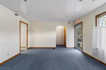 1850 Whipple Avenue NW, Canton, OH 44708 - Photo 8