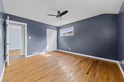 578 E Dartmoor Avenue, Green Hills, OH 44131 - Photo 34