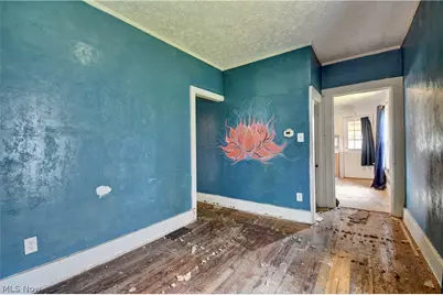 411 5th Street NW, New Philadelphia, OH 44663 - Photo 8