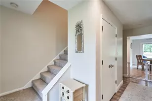 6466 Ridgewood Rd, Wadsworth, OH 44281 - Photo 12