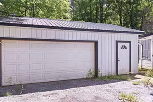 3493 Shadyside Dr, Hubbard, OH 44425 - Photo 8