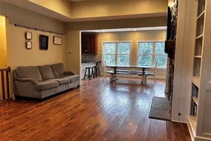 2976 Greenleaf Rd, Akron, OH 44312 - Photo 10