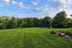 2976 Greenleaf Rd, Akron, OH 44312 - Photo 4