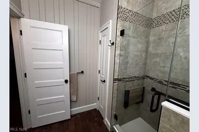 2976 Greenleaf Road, Akron, OH 44312 - Photo 16