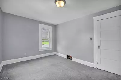 950 Haynes Street, Akron, OH 44307 - Photo 14
