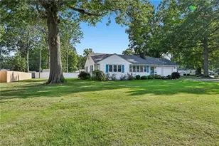 2524 W 9th St, Ashtabula, OH 44004 - Photo 2