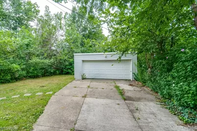 3860 E 155th Street, Loveland, OH 44128 - Photo 2