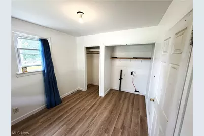 9408 Tallmadge Road, Diamond, OH 44412 - Photo 12
