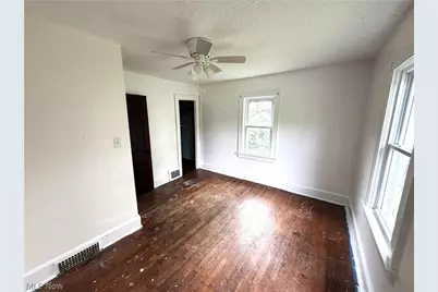 9408 Tallmadge Road, Diamond, OH 44412 - Photo 26