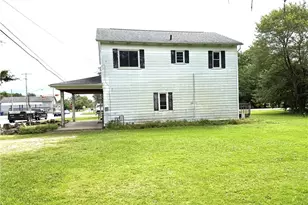9408 Tallmadge Rd, Diamond, OH 44412 - Photo 6