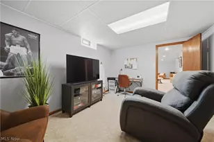 984 Elizabeth Ct, Cuyahoga Falls, OH 44221 - Photo 24