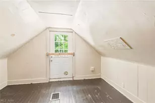 285 Sumner Ct, Akron, OH 44311 - Photo 22