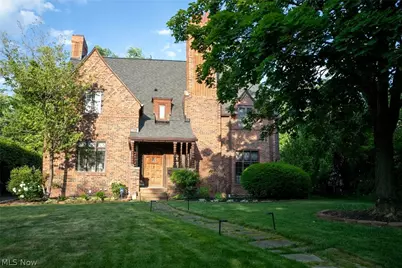 2677 Belvoir Boulevard, Huber Heights, OH 44122 - Photo 2