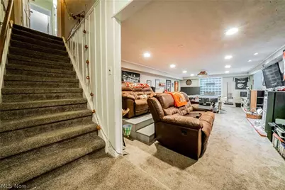 2677 Belvoir Boulevard, Huber Heights, OH 44122 - Photo 42