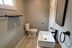 1554 Wheeling Ave, Zanesville, OH 43701 - Photo 8