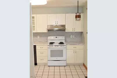7070 NW Bentley Street NW, Massillon, OH 44646 - Photo 4
