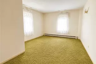 514 Barnett Ave, Newcomerstown, OH 43832 - Photo 8