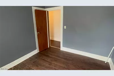 975 Parkwood Drive, Loveland, OH 44108 - Photo 12