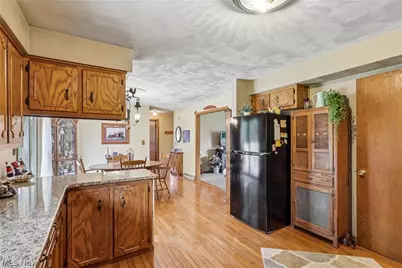 1458 Tamarisk Trail, Poland, OH 44514 - Photo 6