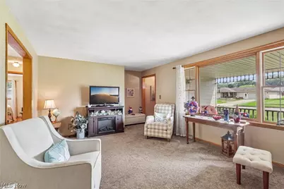 1458 Tamarisk Trail, Poland, OH 44514 - Photo 2