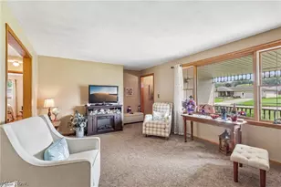 1458 Tamarisk Trail, Poland, OH 44514 - Photo 2