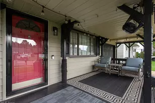 2715 Delaware Cir, Dover, OH 44622 - Photo 4