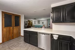606 10th Dr NW, New Philadelphia, OH 44663 - Photo 14