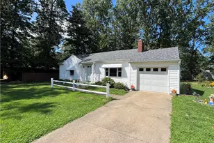 2317 W 11th St, Ashtabula, OH 44004 - Photo 8