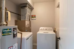 8756 Concord Ct, Chagrin Falls, OH 44023 - Photo 10