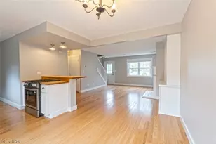 8756 Concord Ct, Chagrin Falls, OH 44023 - Photo 6