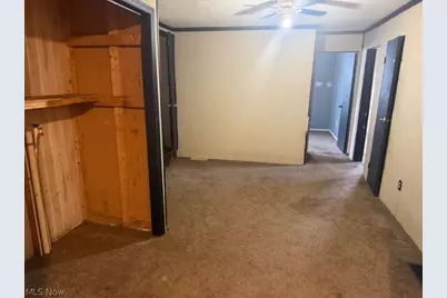 1112 N Water Street, Uhrichsville, OH 44683 - Photo 6