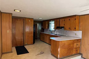 4900 Wiseland Ave SE, Canton, OH 44707 - Photo 12