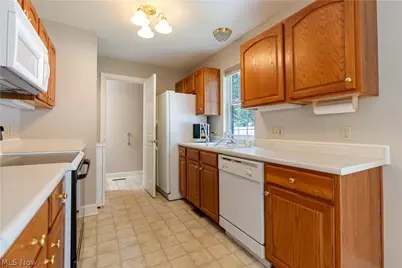 315 Abby Lane, Hartville, OH 44632 - Photo 22