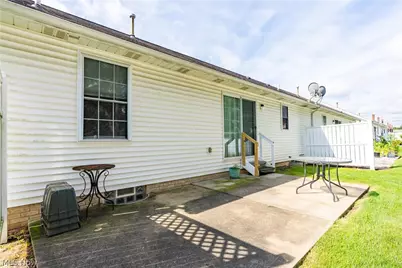 315 Abby Lane, Hartville, OH 44632 - Photo 4
