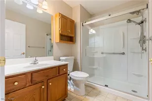 315 Abby Ln, Hartville, OH 44632 - Photo 10