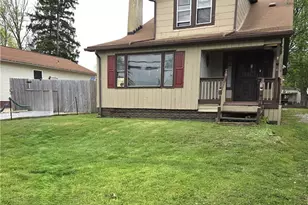 1635 Triplett Blvd, Akron, OH 44306 - Photo 2